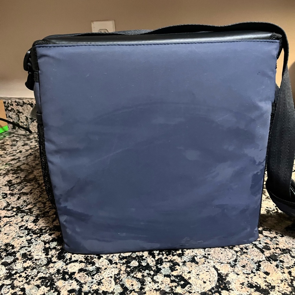 Columbia PFG Navy and Black Cooler Bag - Picture 6 of 16